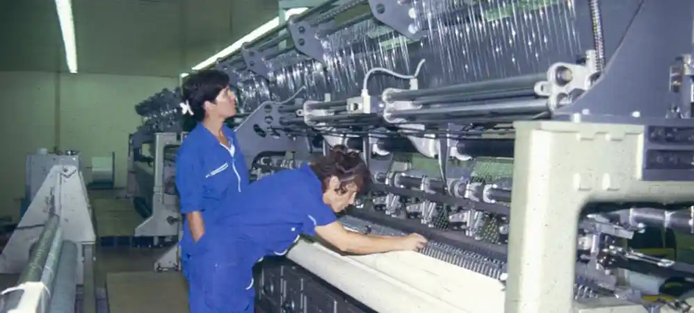 2 workers in the tama factory